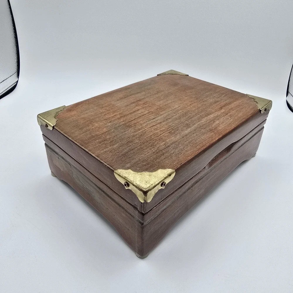 Vintage Wood  Swiss Music Box Doctor‎ Zhivago Lara's Theme Unique Simple Hearts